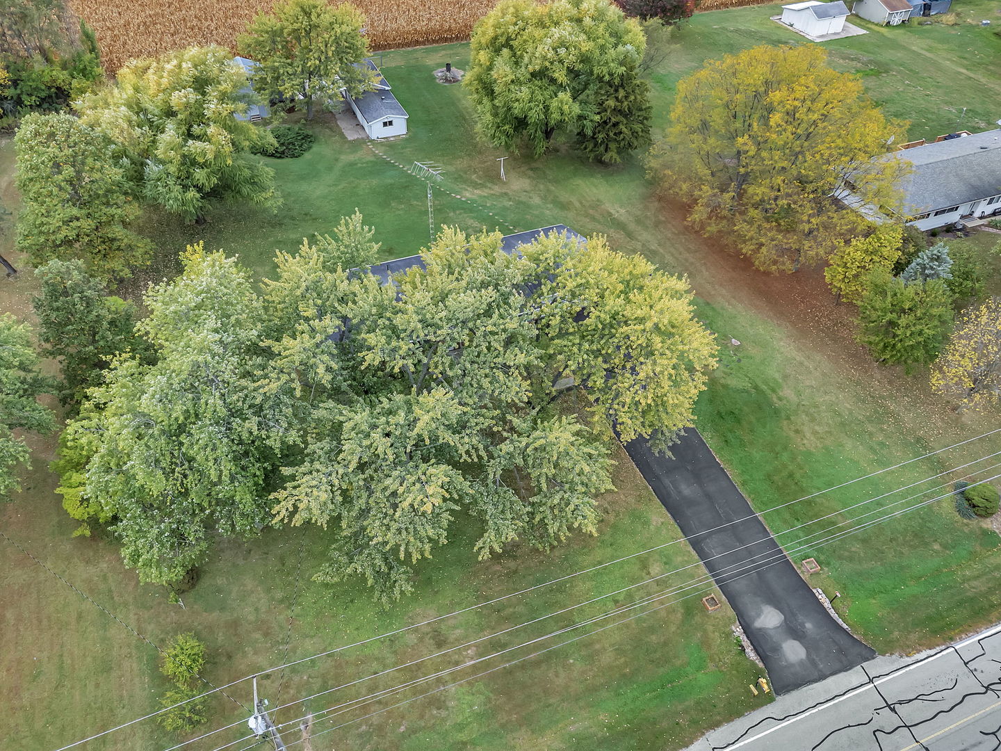 11085 N Tabler Road, Minooka, IL 60447