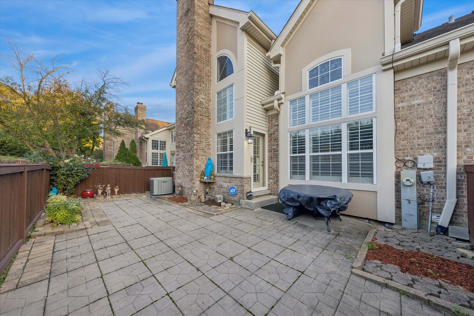 11460 Prescott Lane, Westchester, IL 60154