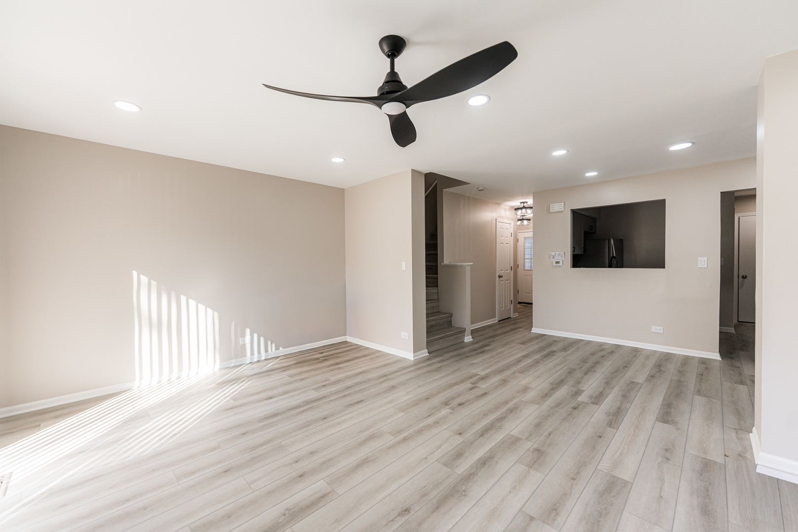 115 N Dole Avenue, Crystal Lake, IL 60014