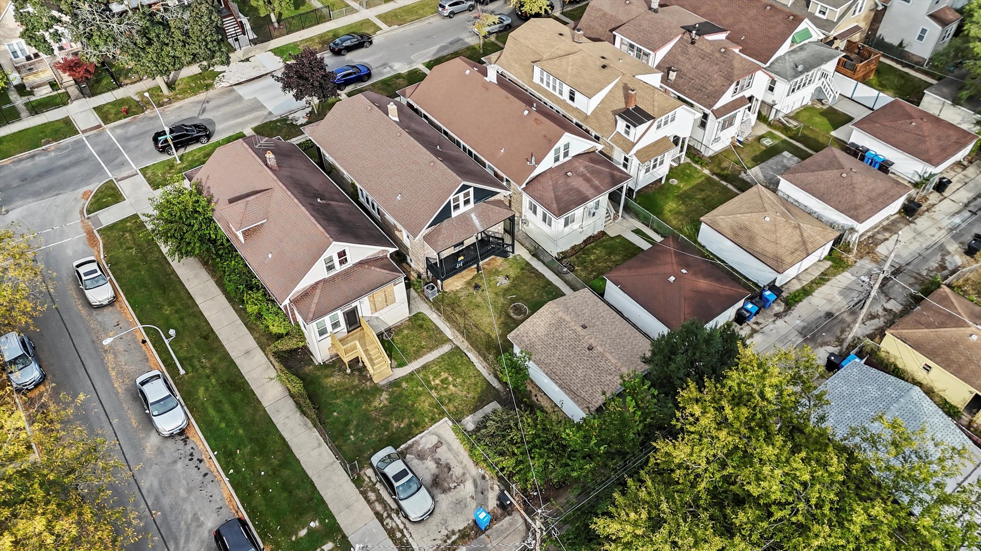 7955 S Colfax Avenue, Chicago, IL 60617