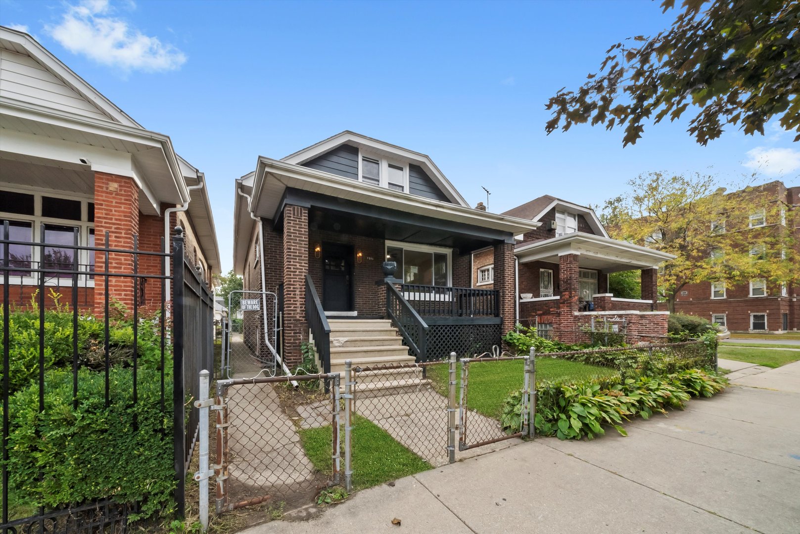 7955 S Colfax Avenue, Chicago, IL 60617