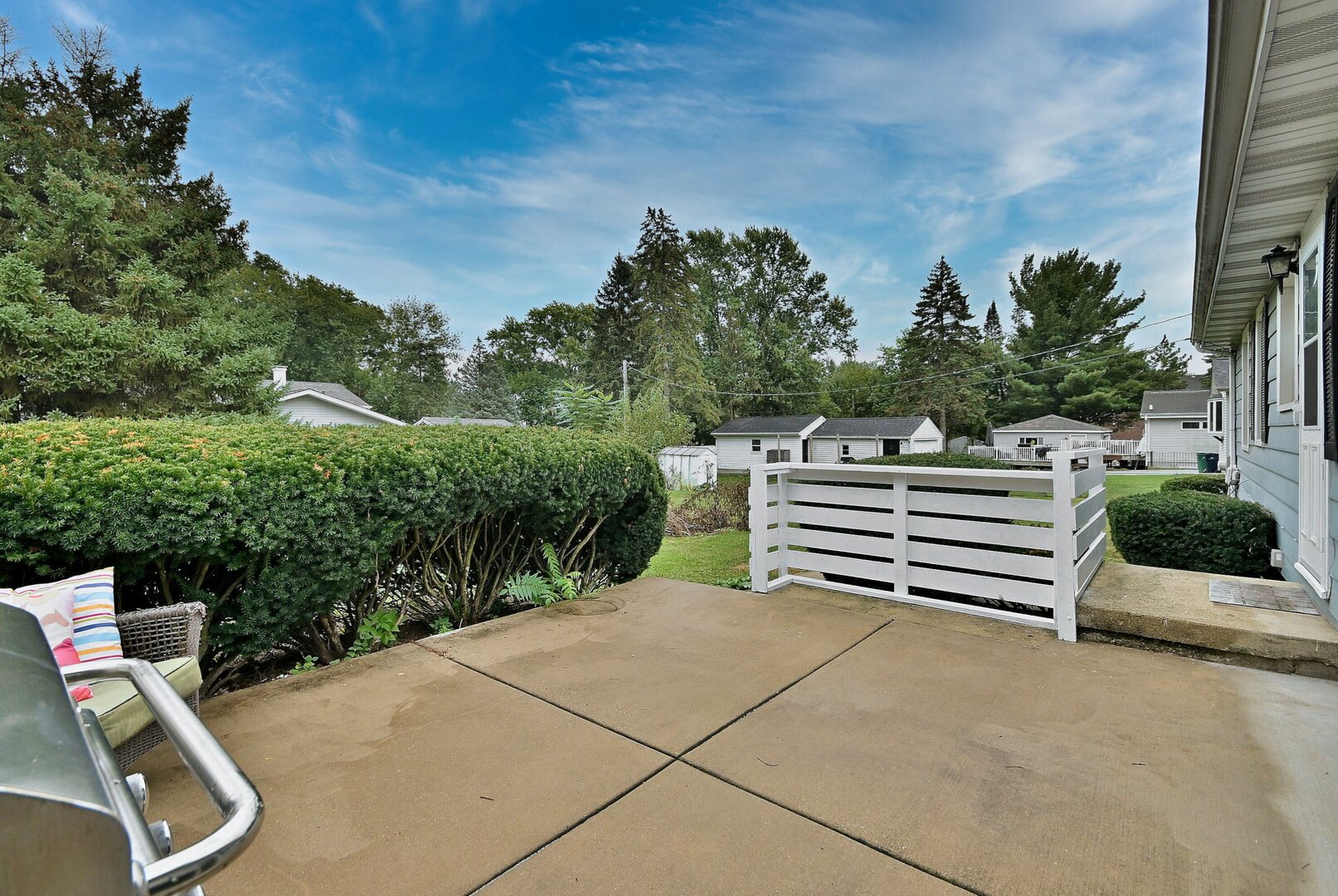 1001 S Edgewood Avenue, Lombard, IL 60148