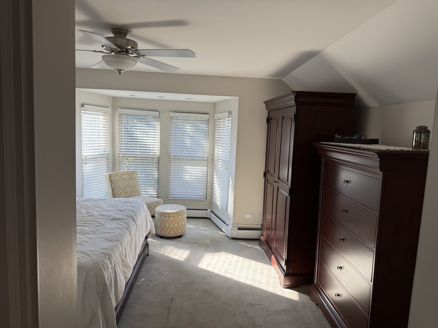 110 Appley Avenue, Libertyville, IL 60048