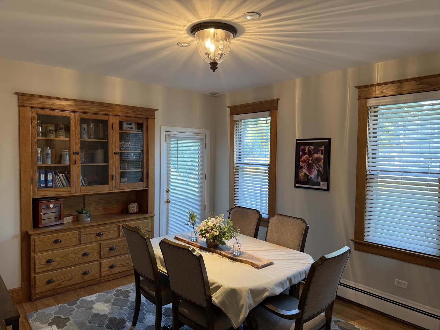 110 Appley Avenue, Libertyville, IL 60048