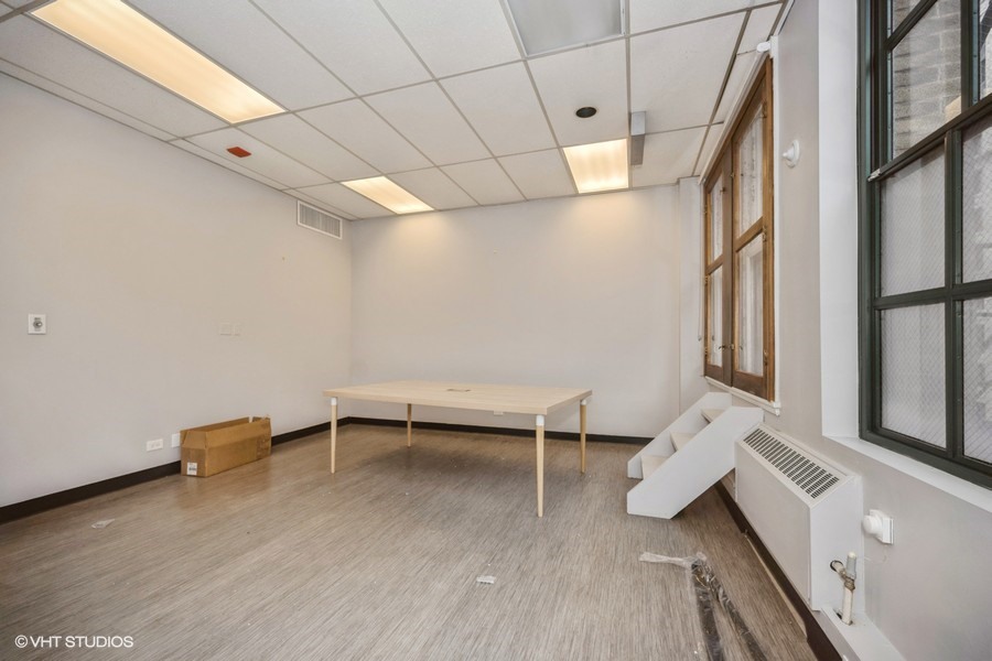 111 N Wabash Avenue #1205, Chicago, IL 60602