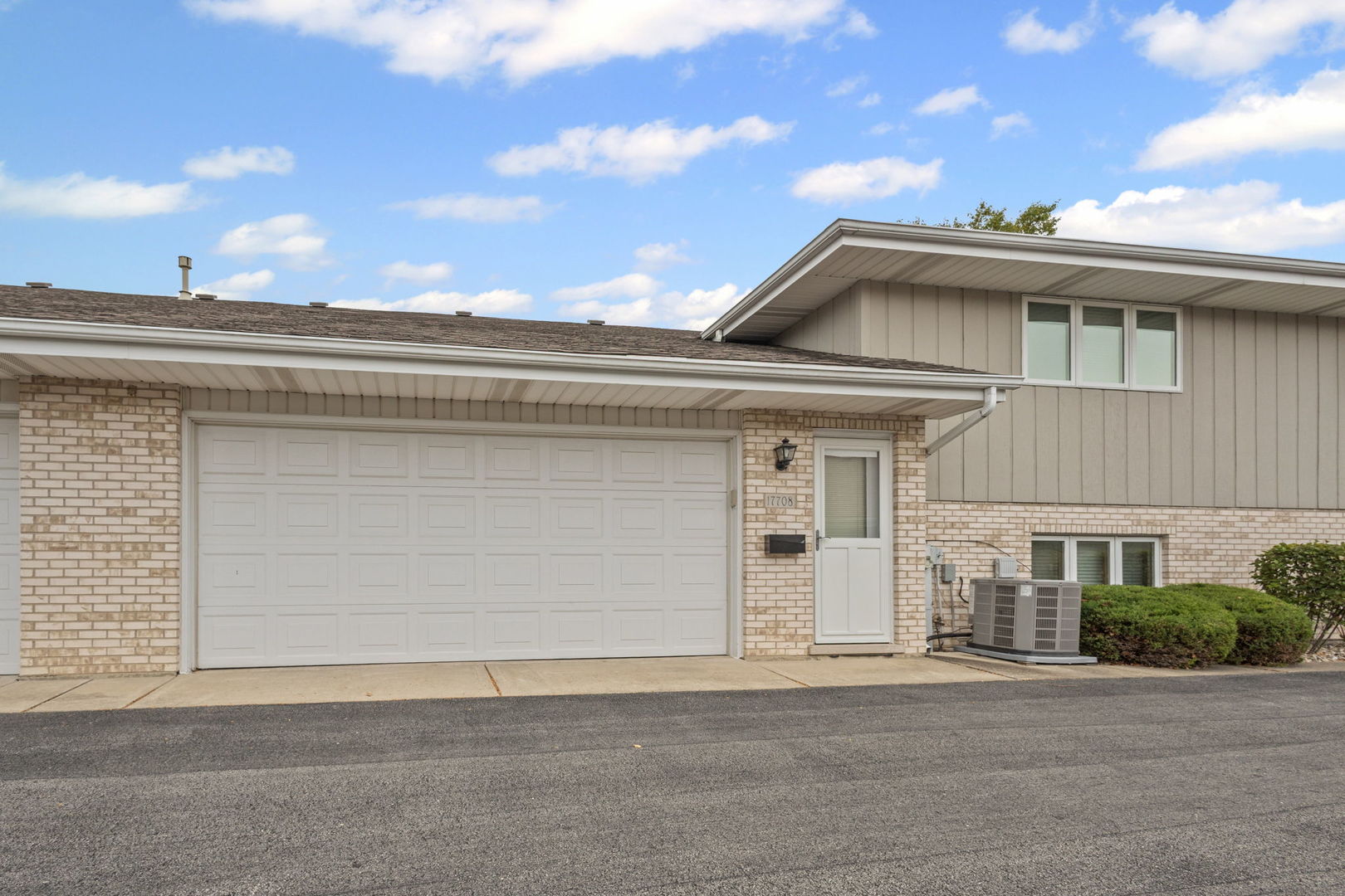 17708 Pennsylvania Court, Orland Park, IL 60467