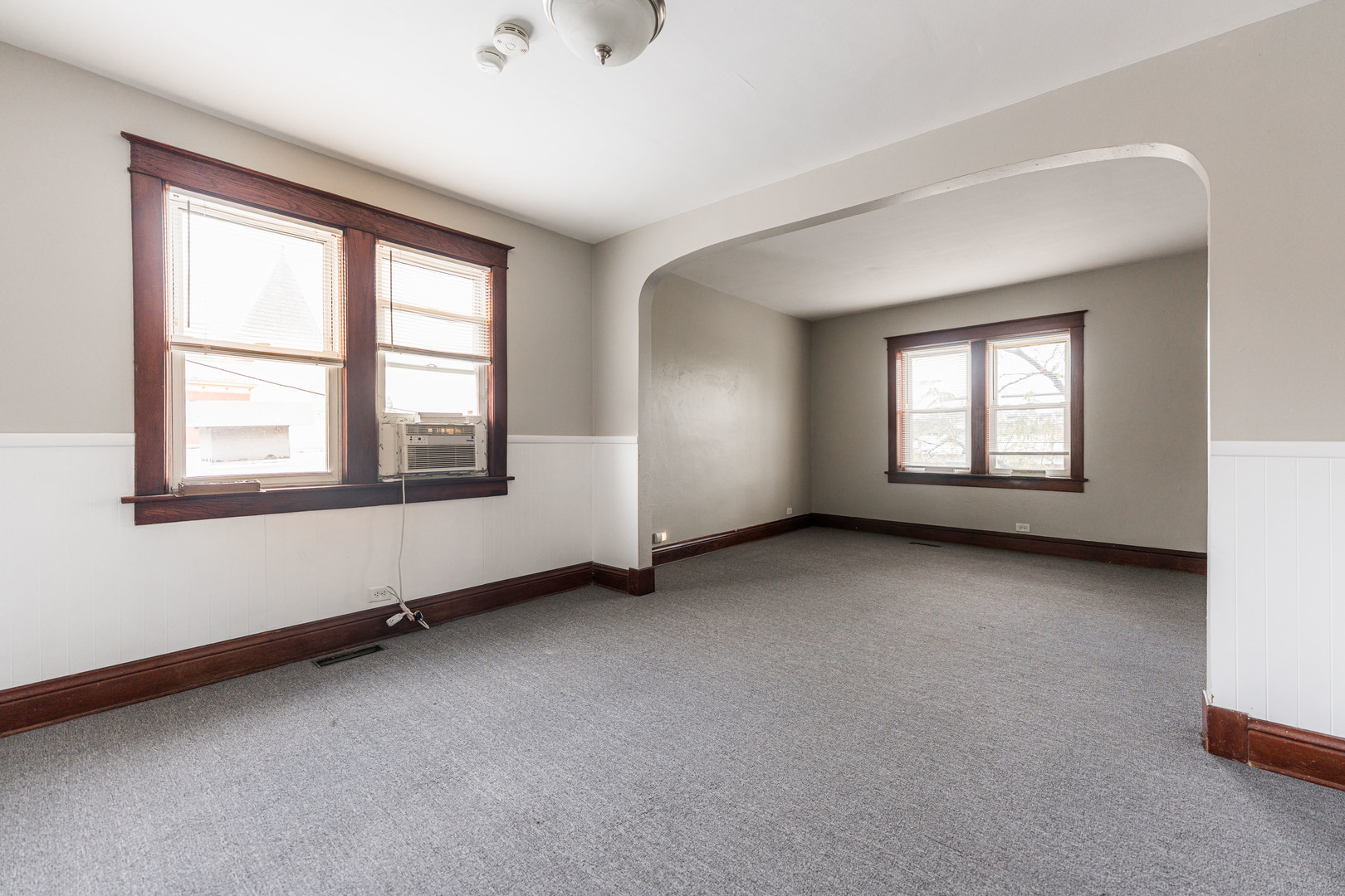 114 W Park Avenue #Front, Elmhurst, IL 60126