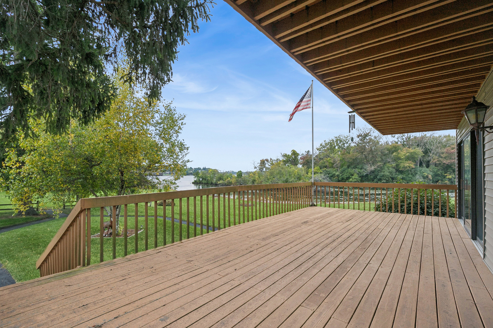 24913 W North Road, Lake Villa, IL 60046