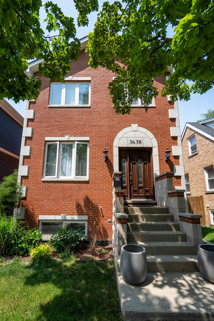 3638 N ODELL Avenue, Chicago, IL 60634