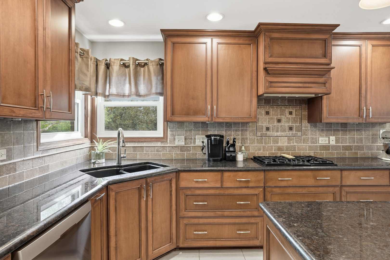 400 W Joliet Highway, New Lenox, IL 60451