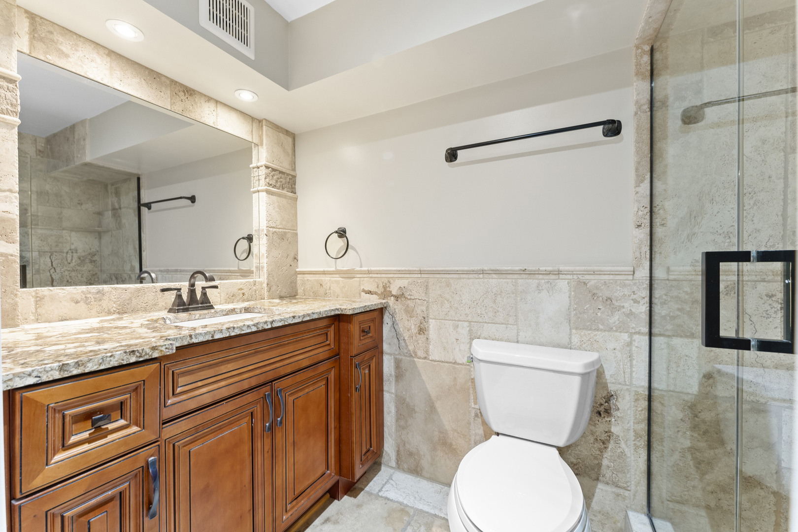 1643 Estate Circle, Naperville, IL 60565