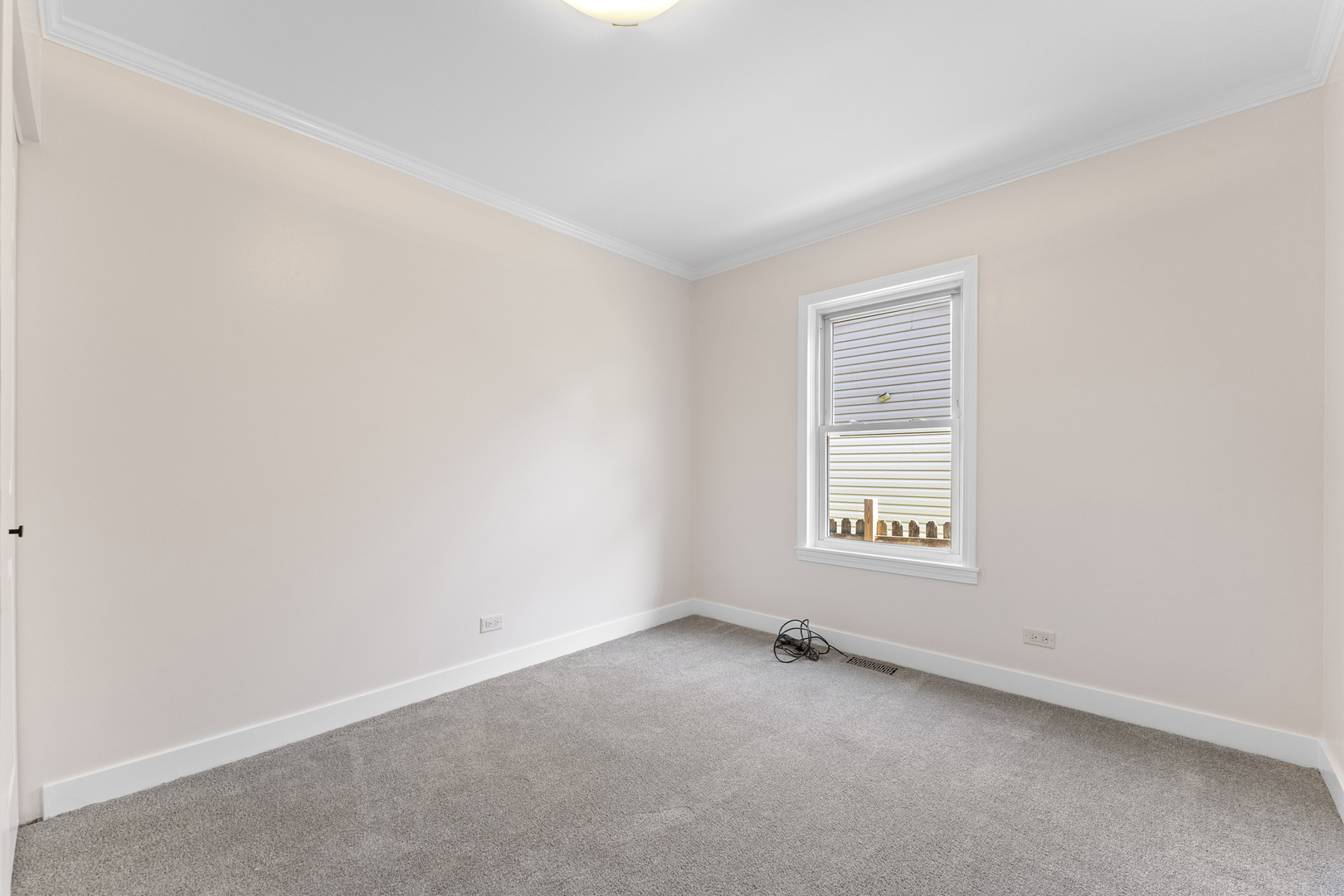 1643 Estate Circle, Naperville, IL 60565