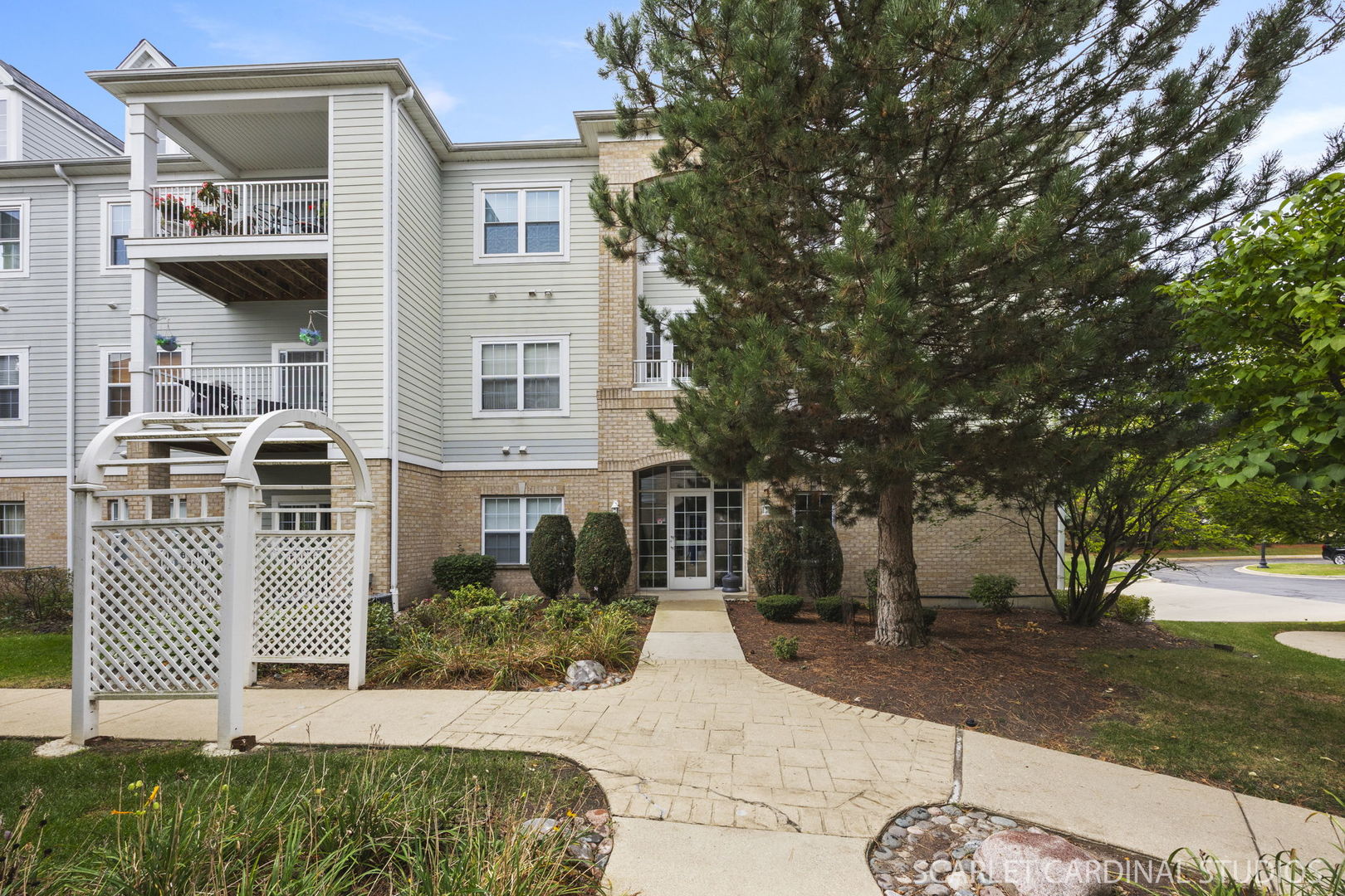 1275 W Lake Street #104, Addison, IL 60101