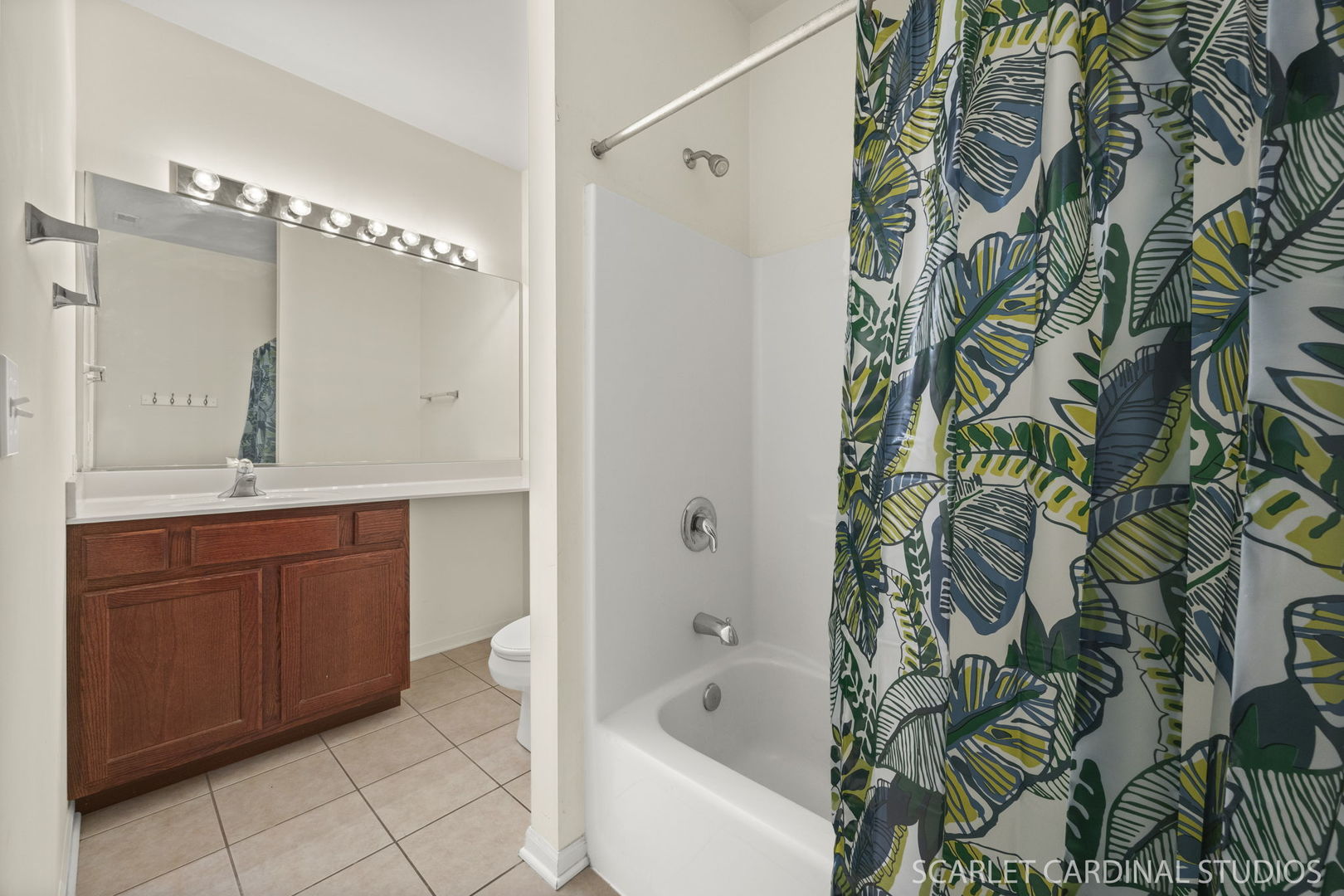 1275 W Lake Street #104, Addison, IL 60101