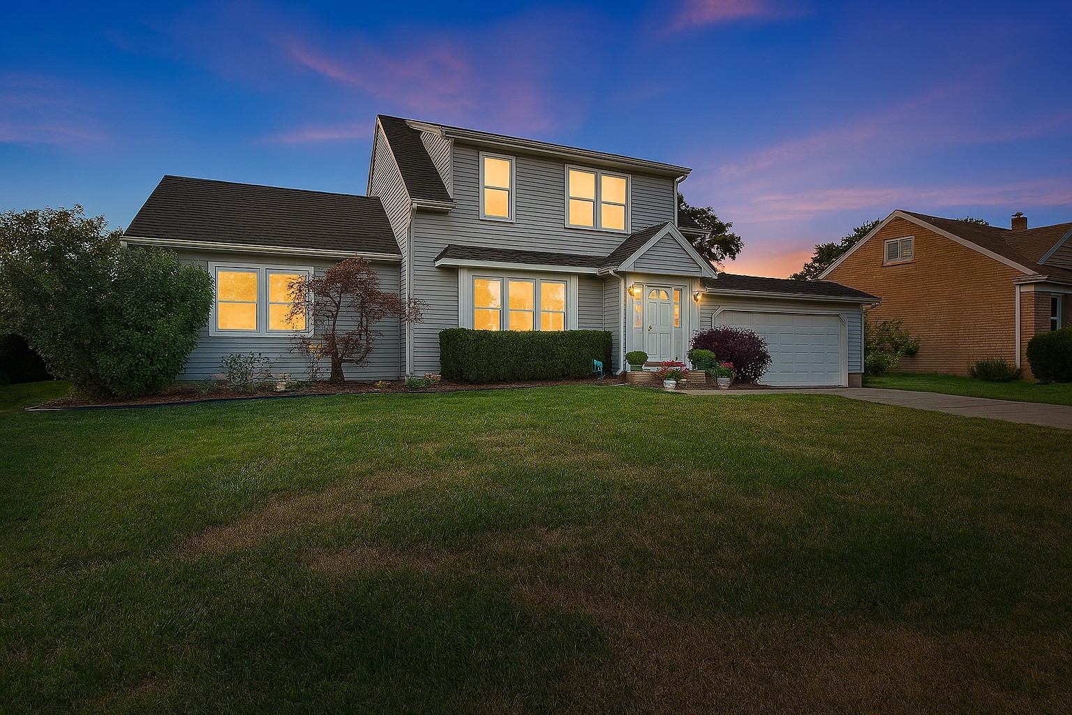 7944 Nottingham Avenue, Burbank, IL 60459