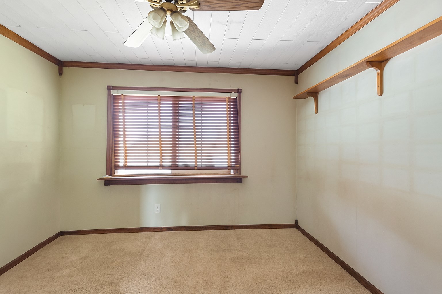 7944 Nottingham Avenue, Burbank, IL 60459