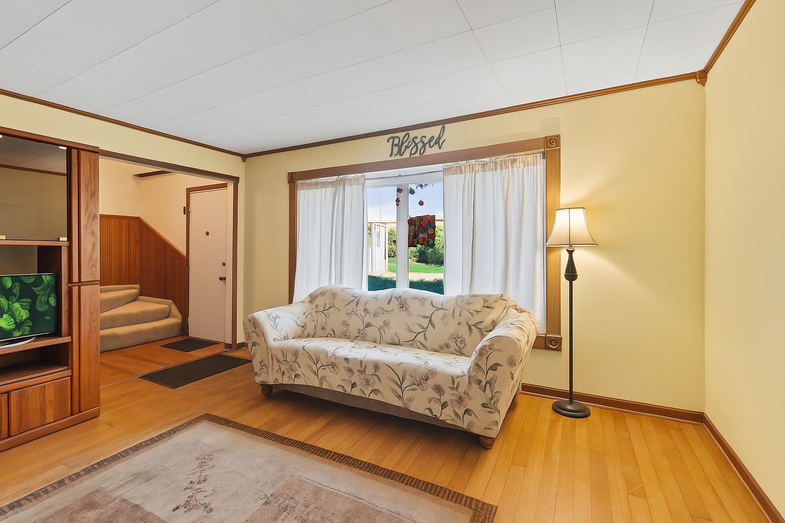 7944 Nottingham Avenue, Burbank, IL 60459