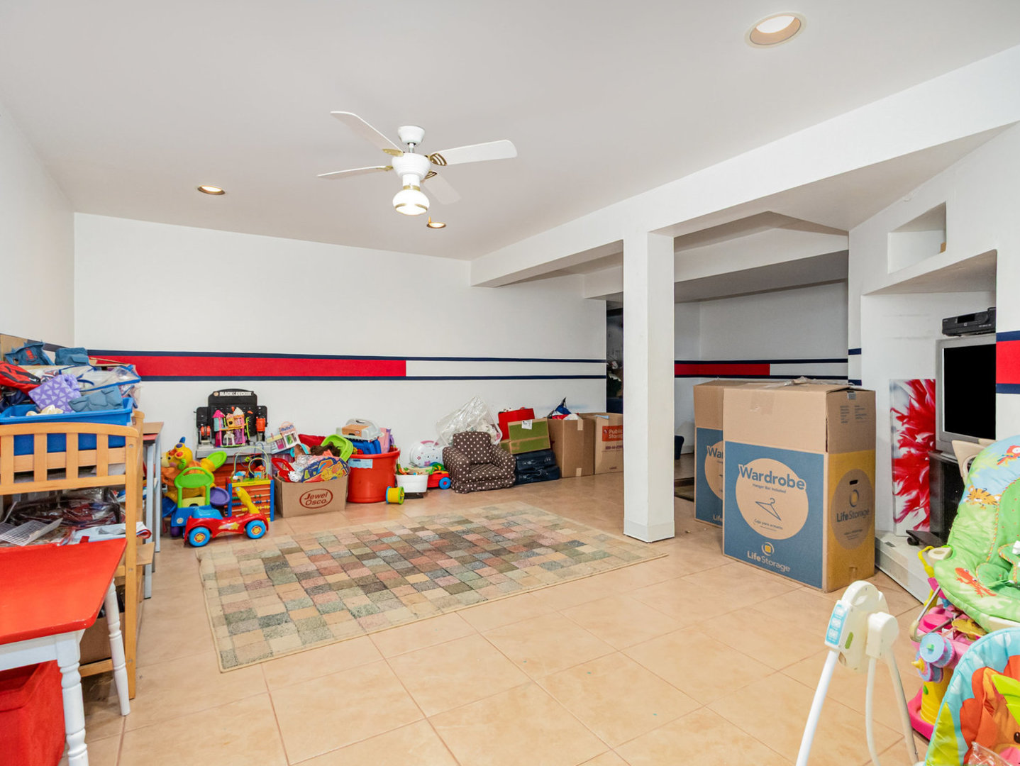 1125 Cathy Drive, Joliet, IL 60431