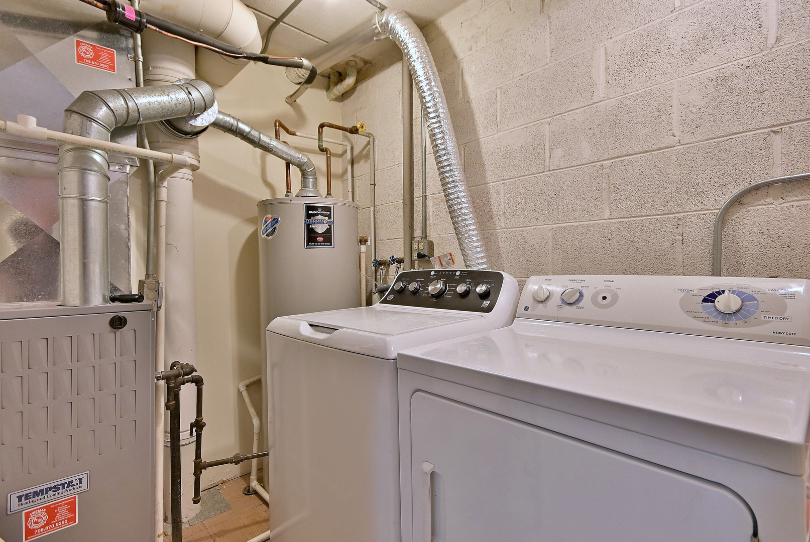 6810 Joliet Road #5, Indian Head Park, IL 60525