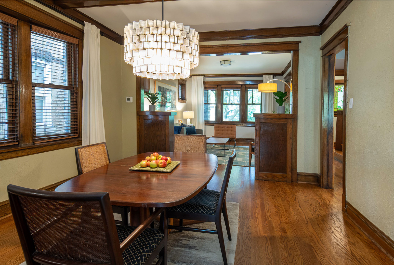 4529 N Mozart Street, Chicago, IL 60625