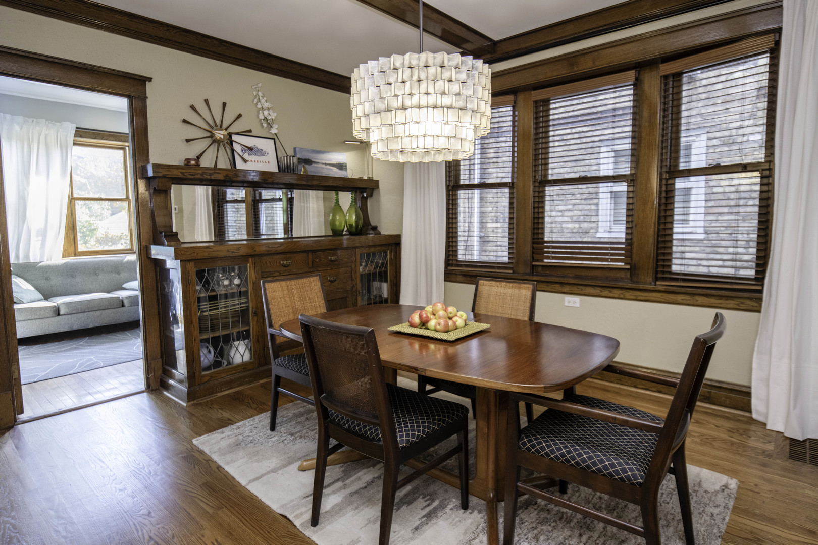 4529 N Mozart Street, Chicago, IL 60625