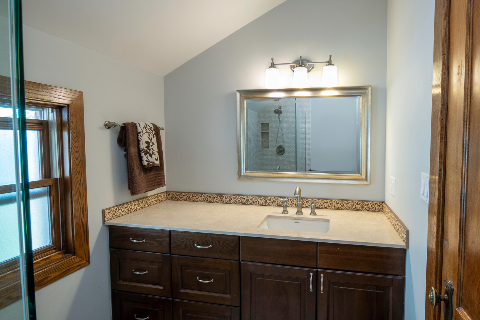 4529 N Mozart Street, Chicago, IL 60625