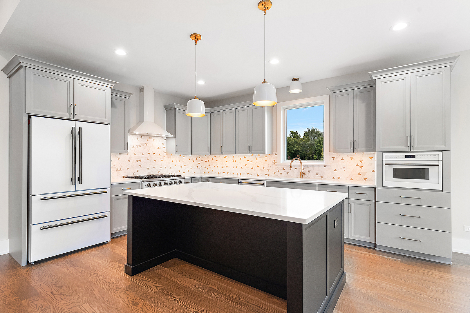 11045 Lizmore Lane, Orland Park, IL 60467