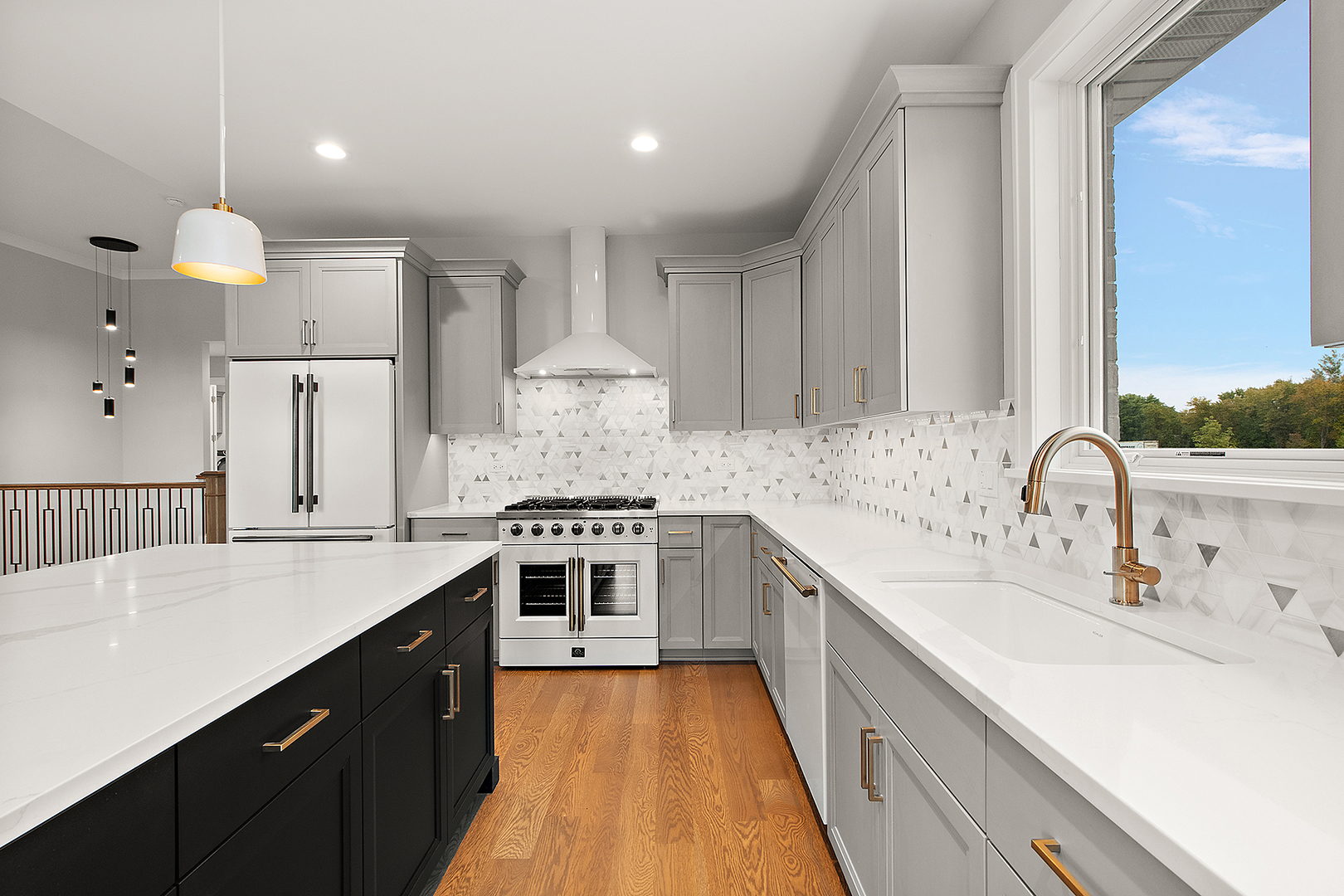 11045 Lizmore Lane, Orland Park, IL 60467