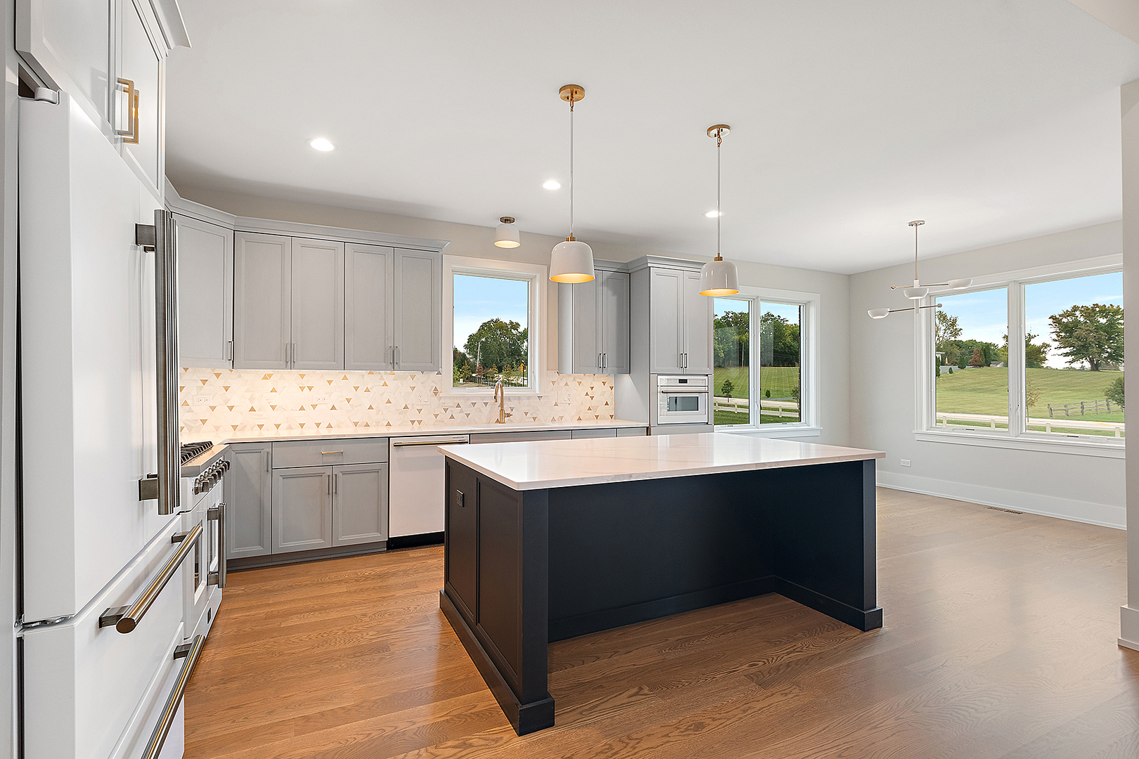 11045 Lizmore Lane, Orland Park, IL 60467