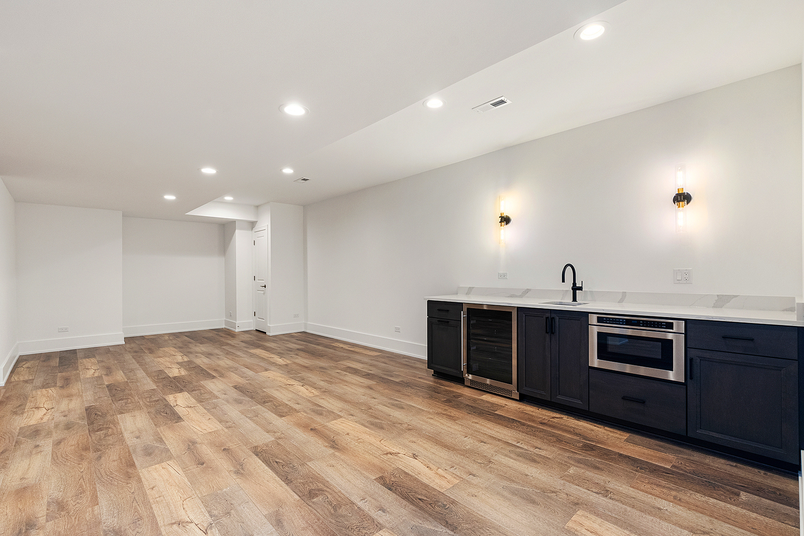 11045 Lizmore Lane, Orland Park, IL 60467