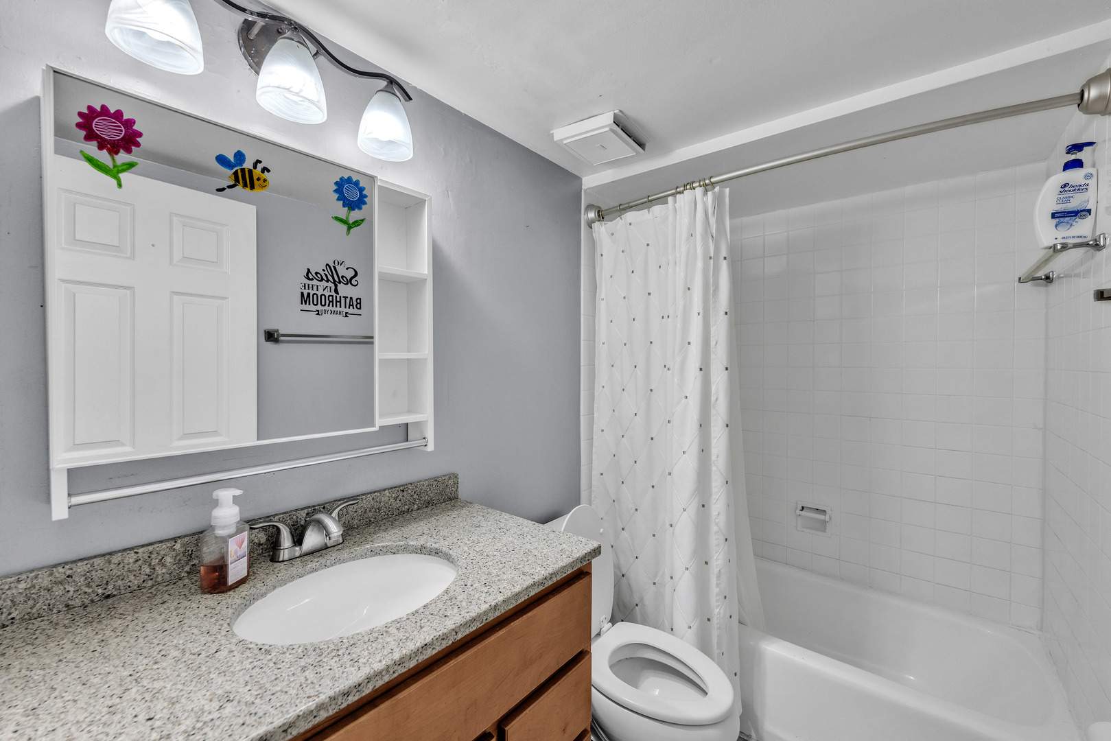 8255 Holly Court #25B, Palos Hills, IL 60465