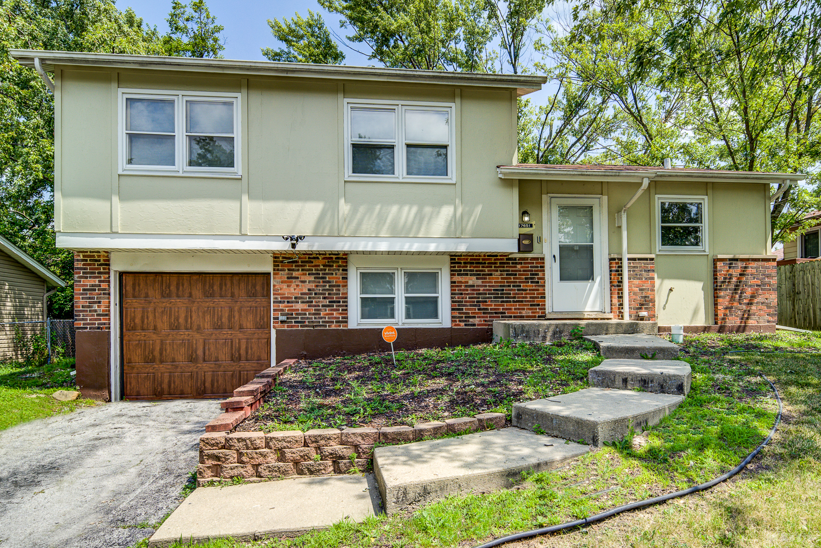 17651 Hillcrest Drive, Country Club Hills, IL 60478