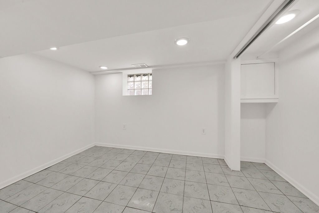 3624 W 69th Street, Chicago, IL 60629