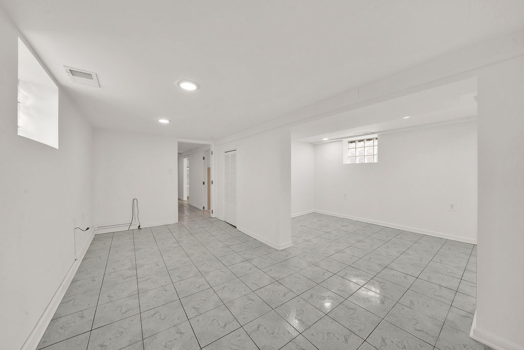 3624 W 69th Street, Chicago, IL 60629