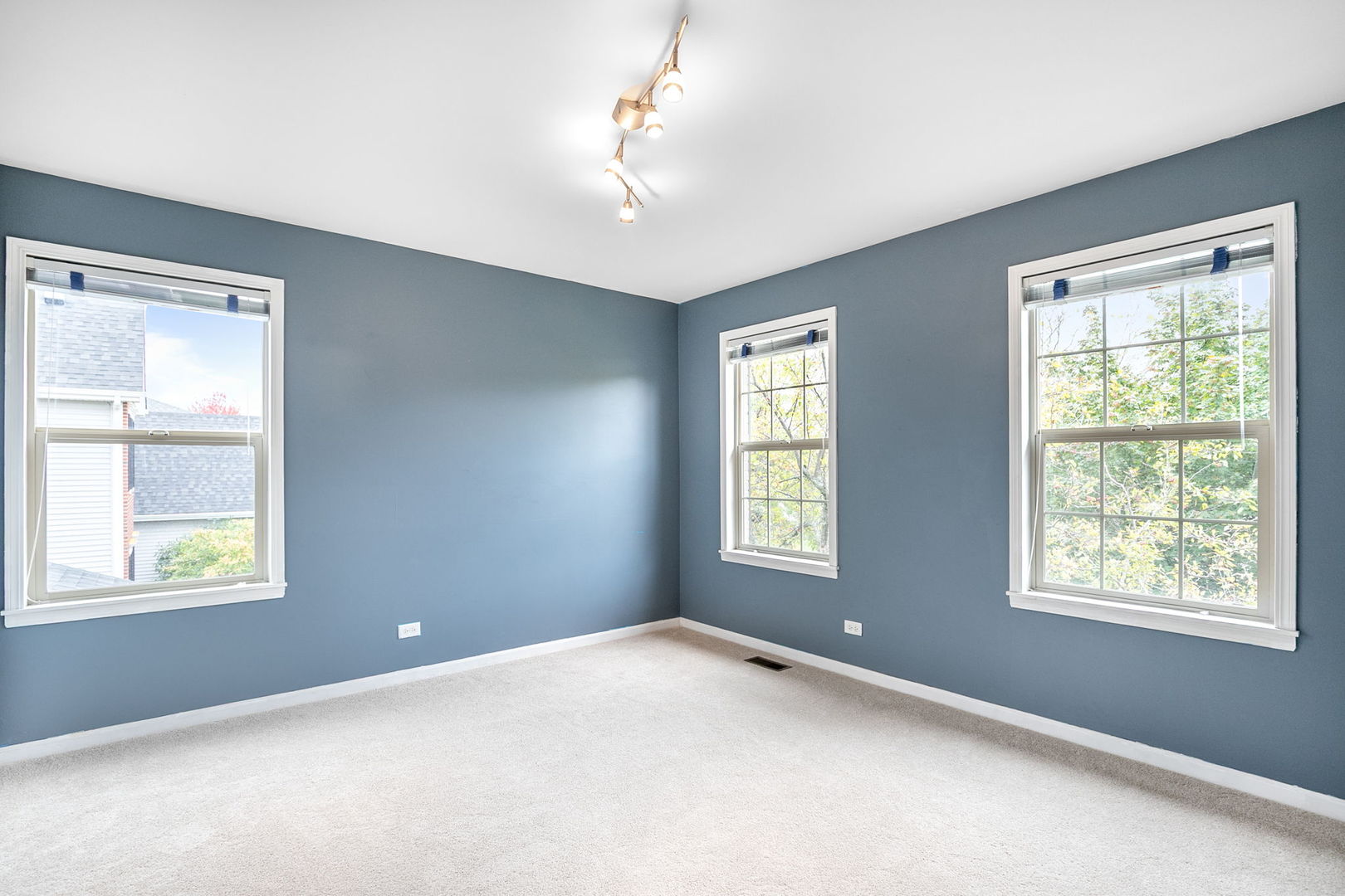 1491 Greystone Drive, Gurnee, IL 60031