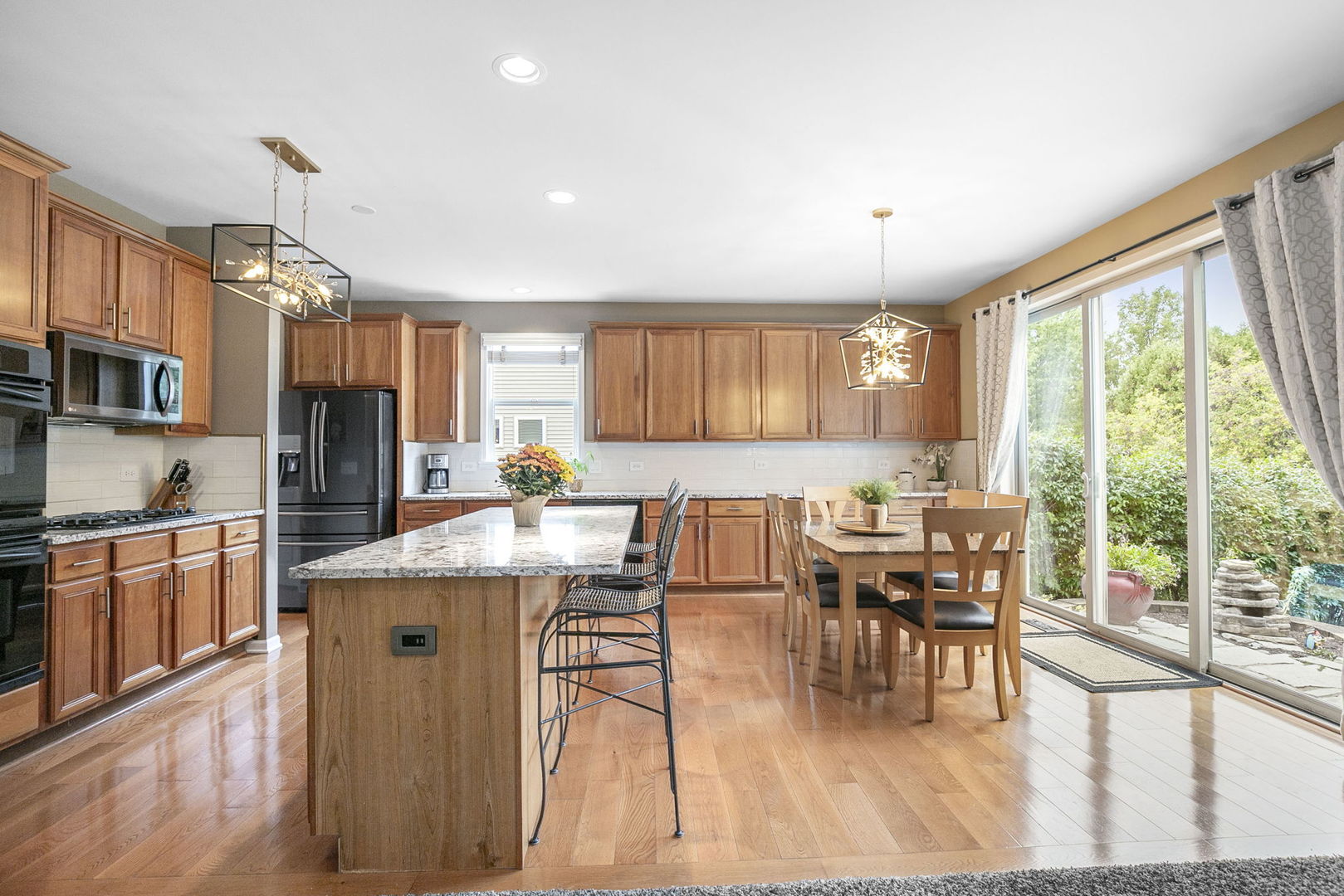 1491 Greystone Drive, Gurnee, IL 60031