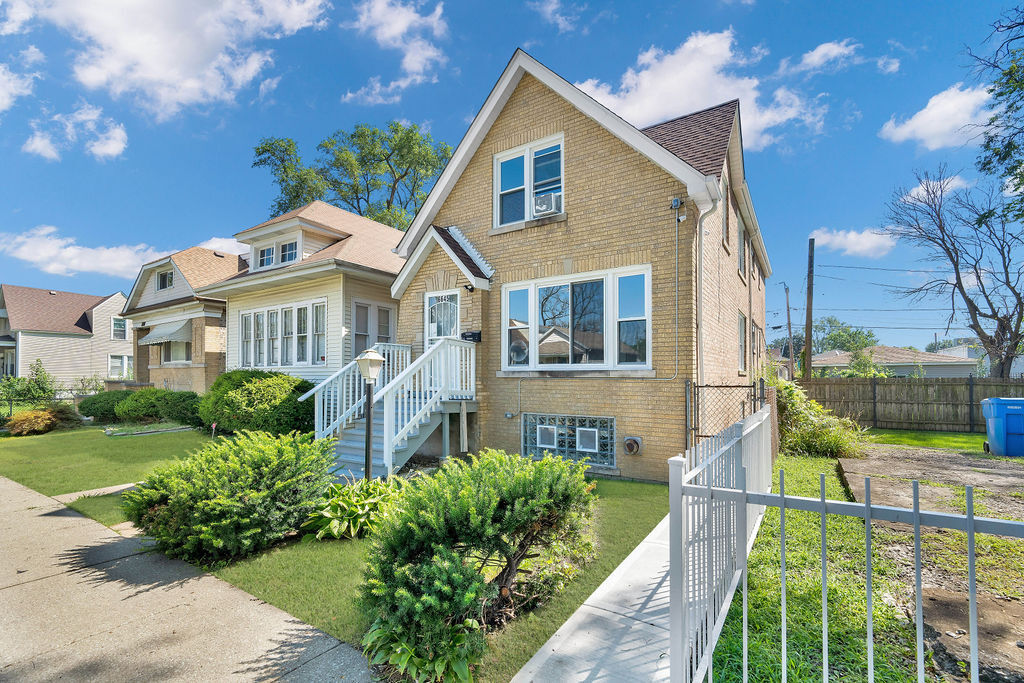 6645 S Seeley Avenue #2, Chicago, IL 60636