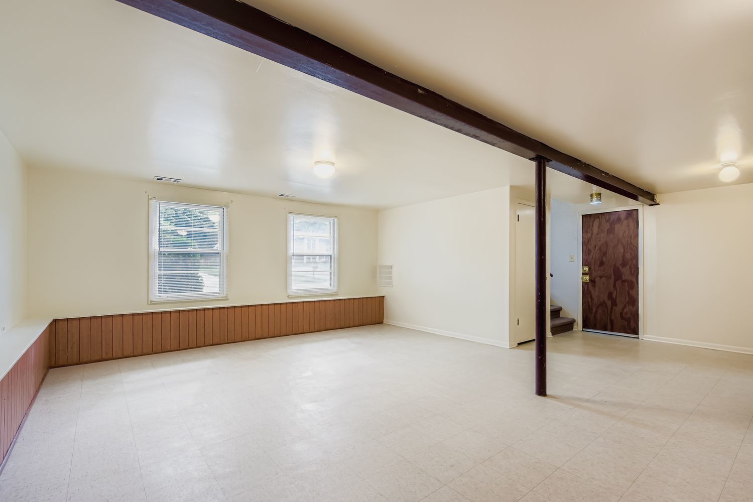 1517 Sherman Avenue, Geneva, IL 60134