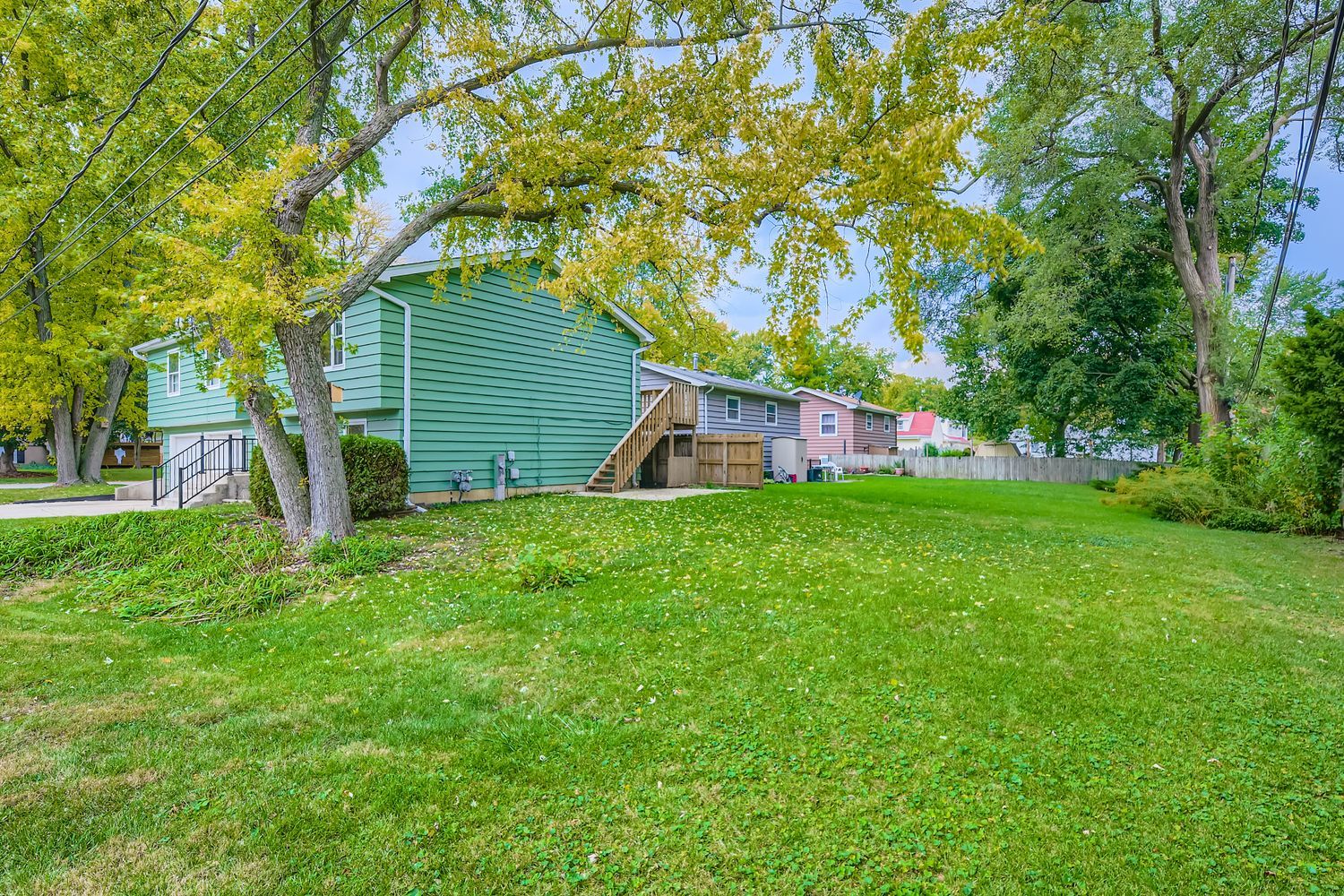 1517 Sherman Avenue, Geneva, IL 60134