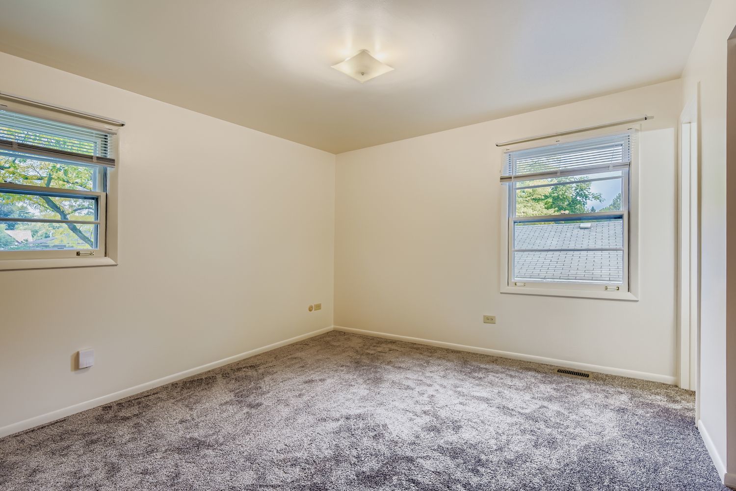 1517 Sherman Avenue, Geneva, IL 60134