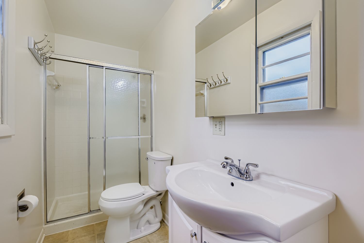 1517 Sherman Avenue, Geneva, IL 60134