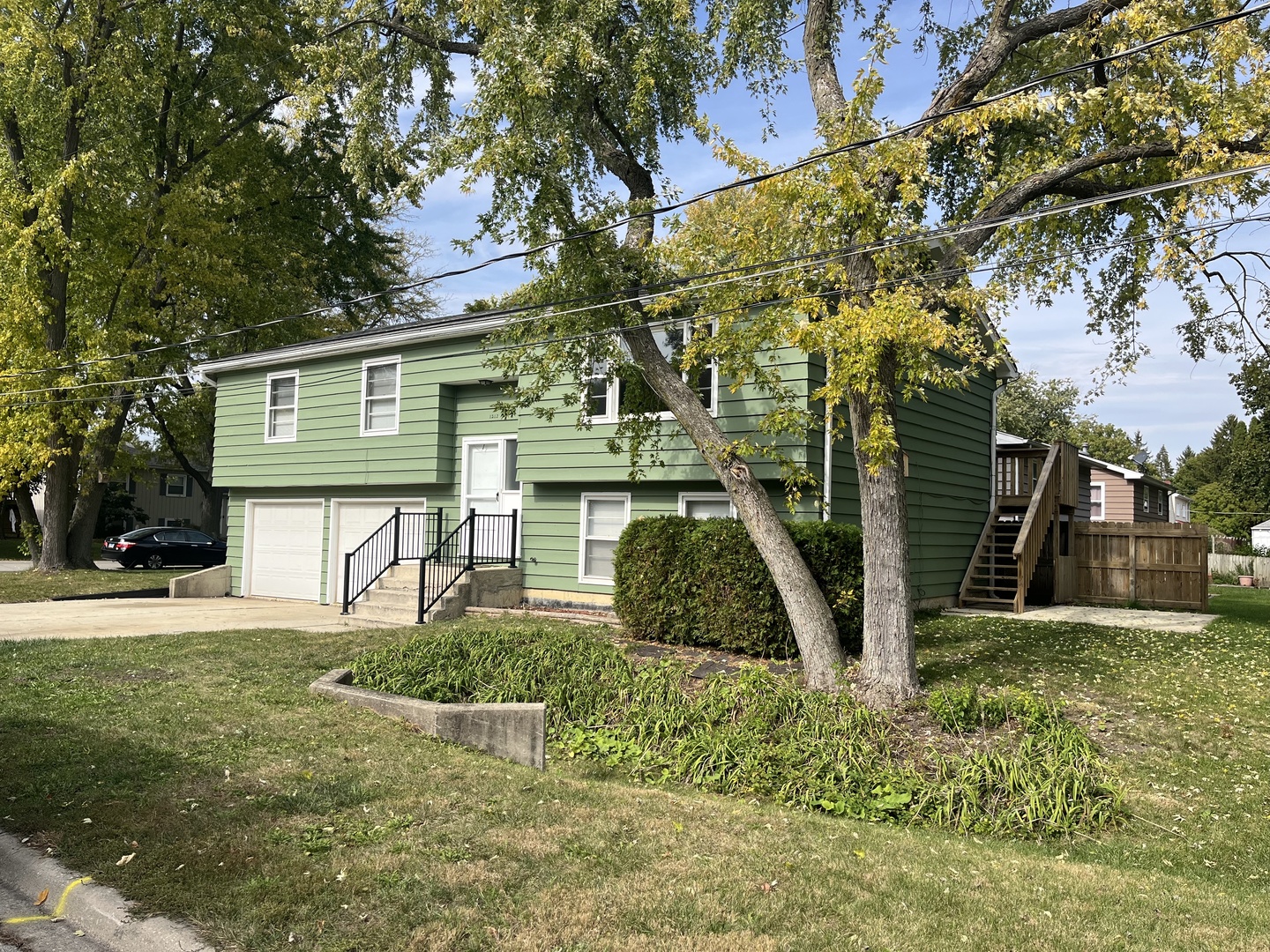 1517 Sherman Avenue, Geneva, IL 60134