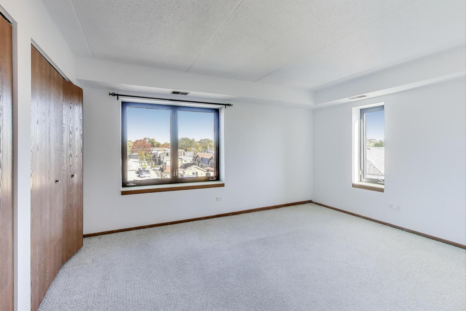 7707 W Irving Park Road #303, Chicago, IL 60634