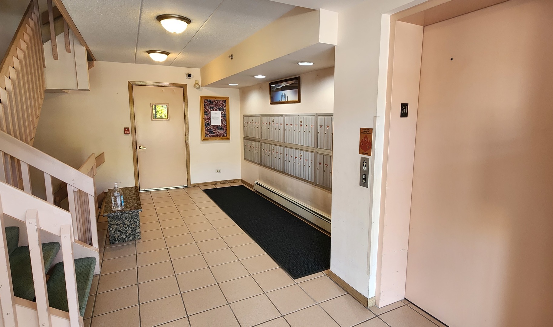 440 E Montrose Avenue #107, Wood Dale, IL 60191