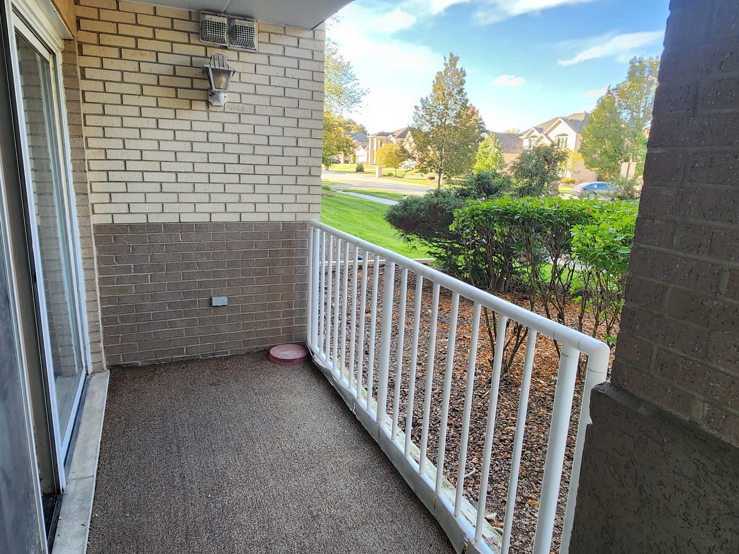 440 E Montrose Avenue #107, Wood Dale, IL 60191