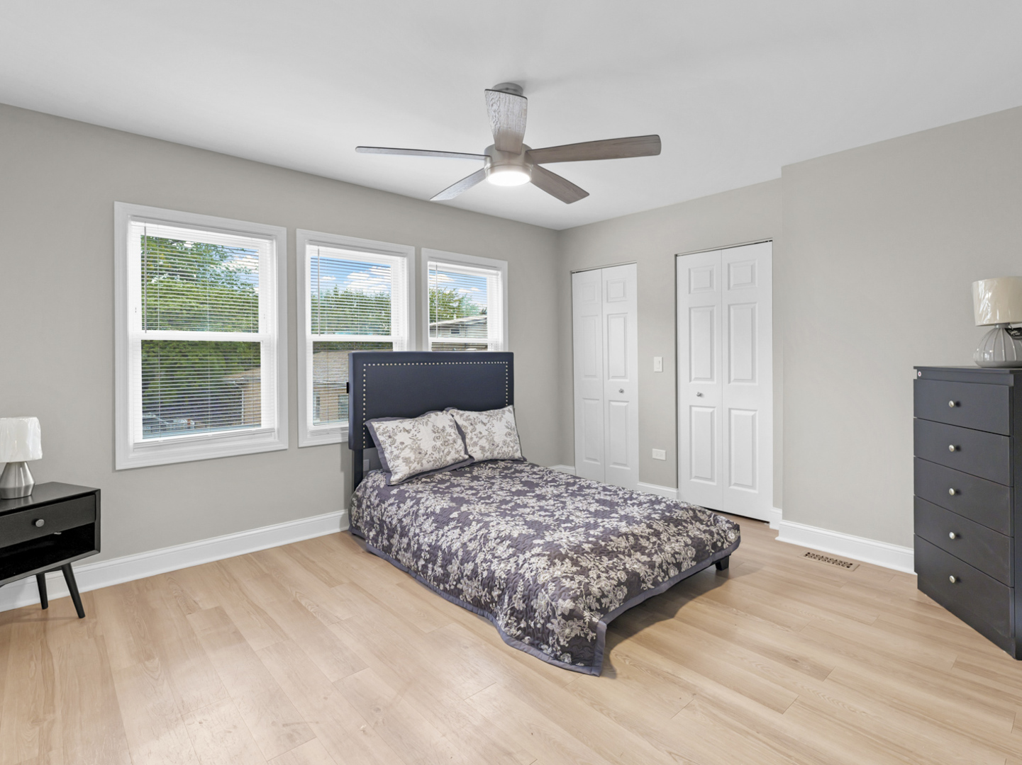 7817 S Eberhart Avenue, Chicago, IL 60619