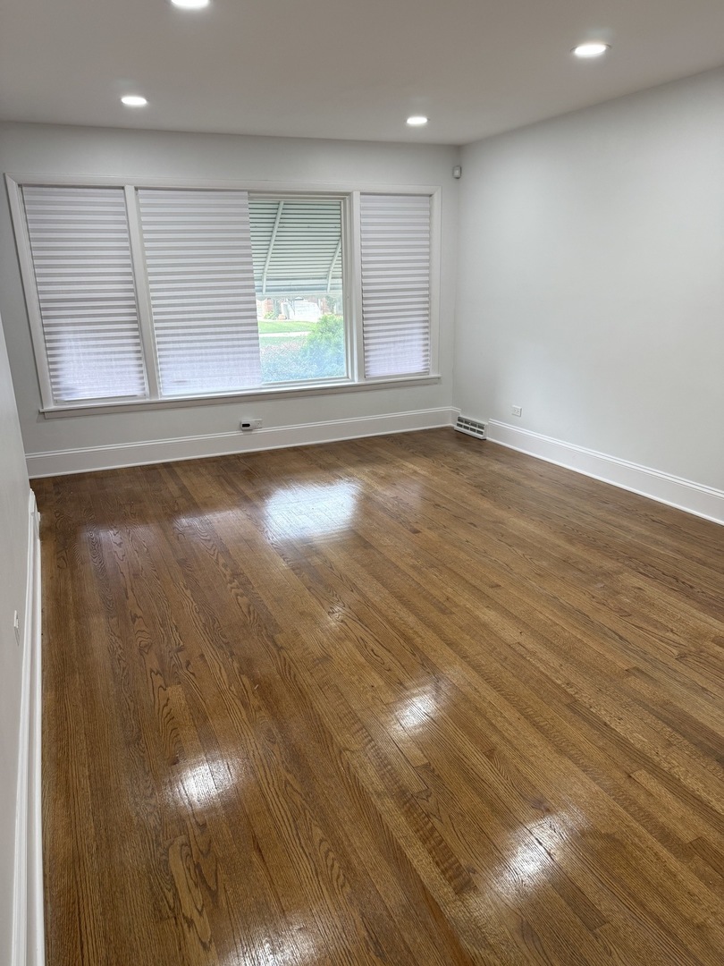 9741 S LOWE Avenue, Chicago, IL 60628