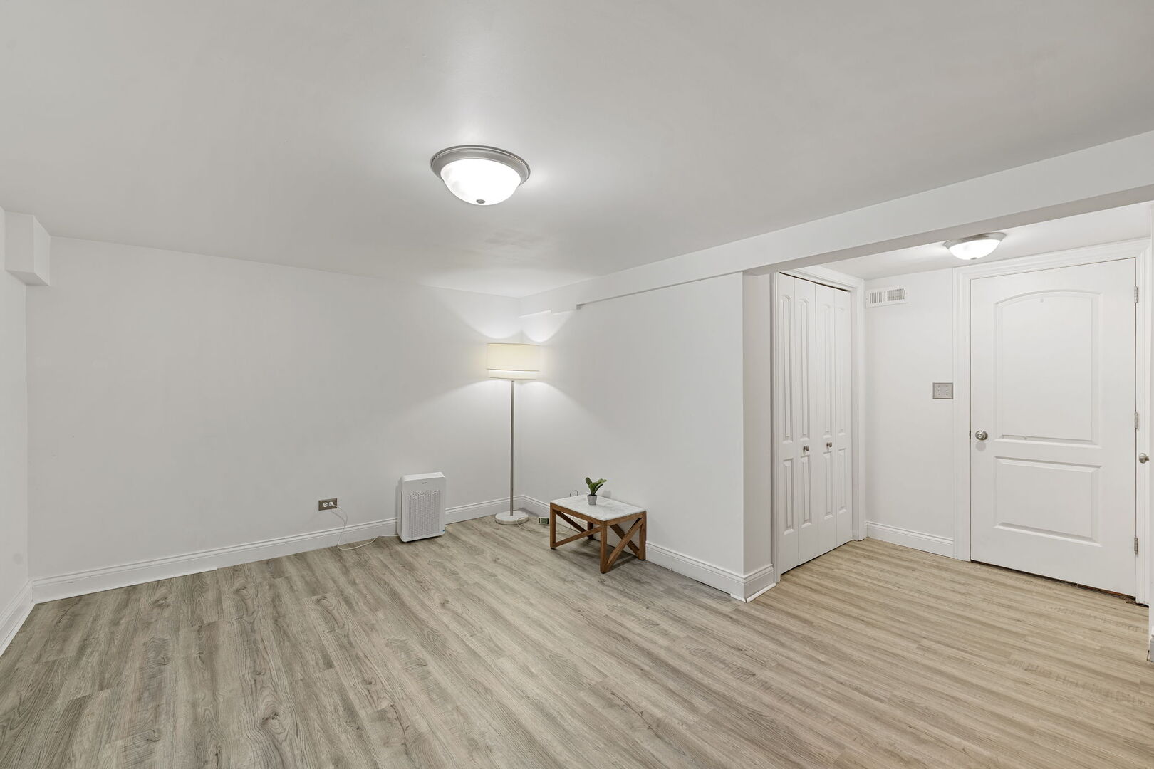 1514 N 22nd Avenue, Melrose Park, IL 60160