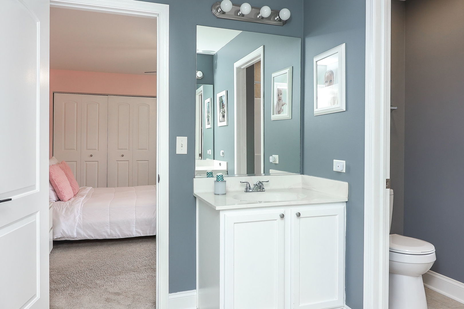 335 Forest Trail, South Elgin, IL 60177