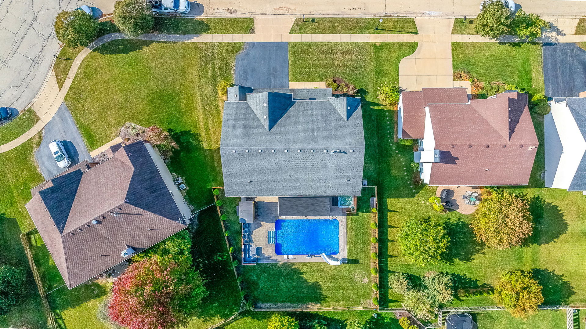 335 Forest Trail, South Elgin, IL 60177